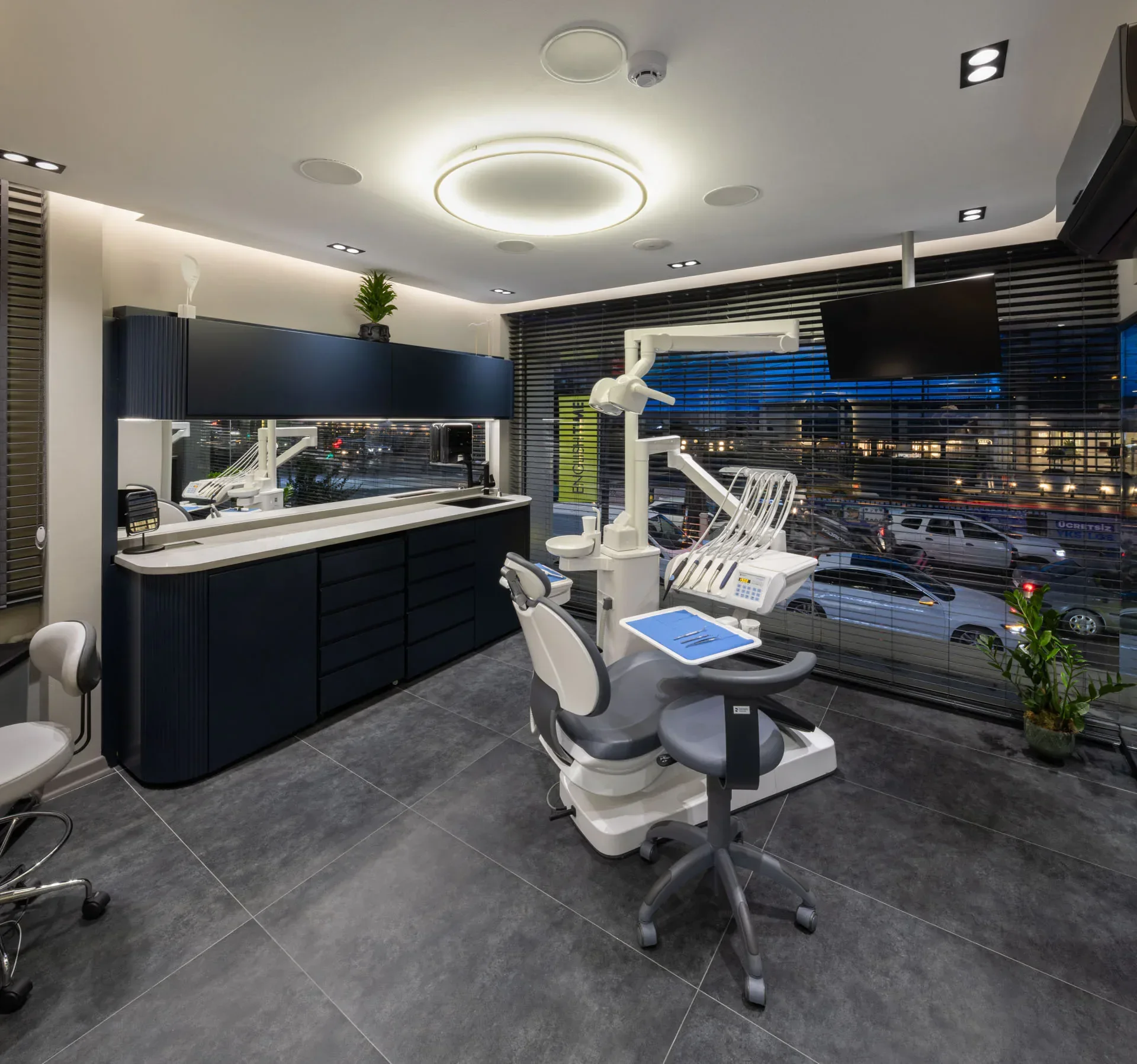 Treatment room with dental chair
